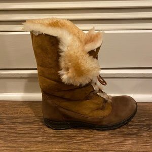 Born Filo Leather Boots with Shearling Lining
